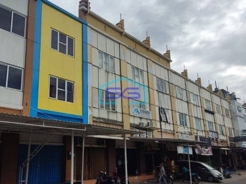 Dijual Sangat Amat Murah!! di Ruko Golden Boulevard Tangerang Selatan LB 180m2
