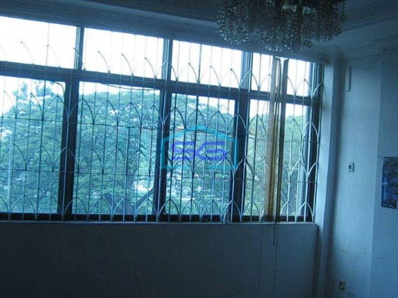 Dijual Ruko Murah 3.5 Lantai Strategis Pinggir Jalan daan Mogot Batu Ceper Tangerang