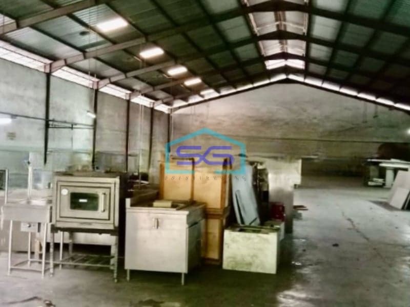 Dijual Gudang Akses Container 40 feet Luas Tanah 2645 m² di Tangerang