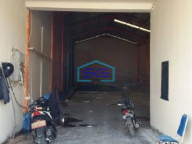 Dijual Gudang Luas Bangunan  840 m² Lokasi di Bebas Banjir di Tangerang