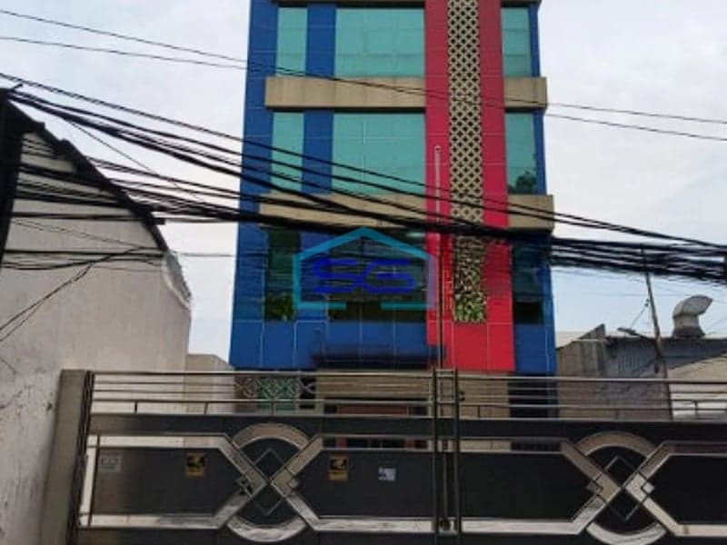 Disewakan Mini Gedung Perkantoran di Cempaka Putih Lokasi Strategis Jakarta Pusat LB 670m2