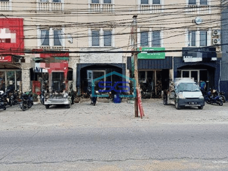 Disewakan Ruko 3 Lantai Full di Asia Tropis Harapan Indah Bekasi LB 300m2