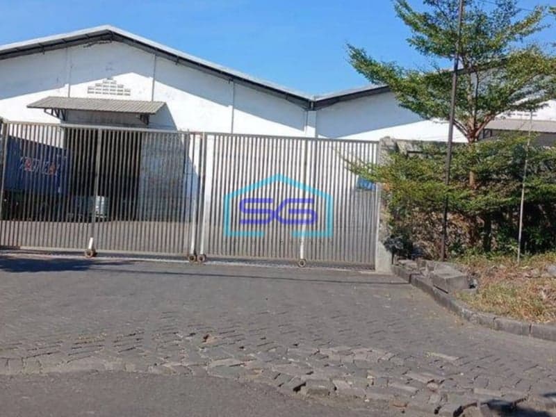 Disewakan Gudang Loading Dock di Manyar Maspion Gresik 4104m2  Bagus HGB