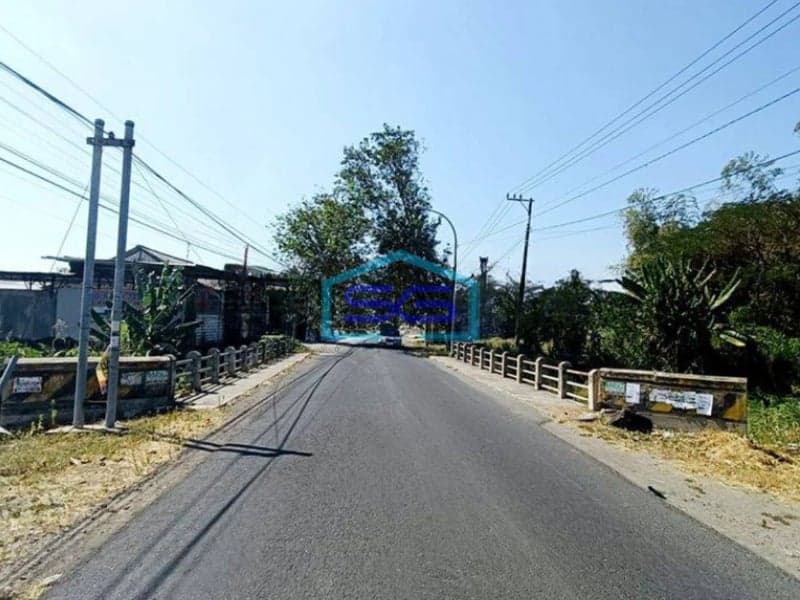 Dijual Tanah Murah Jln Raya Benjeng Gresik Akses Kontainer Cocok Untuk Pabrik Gudang Dekat Tol Surabaya LT 7000m2