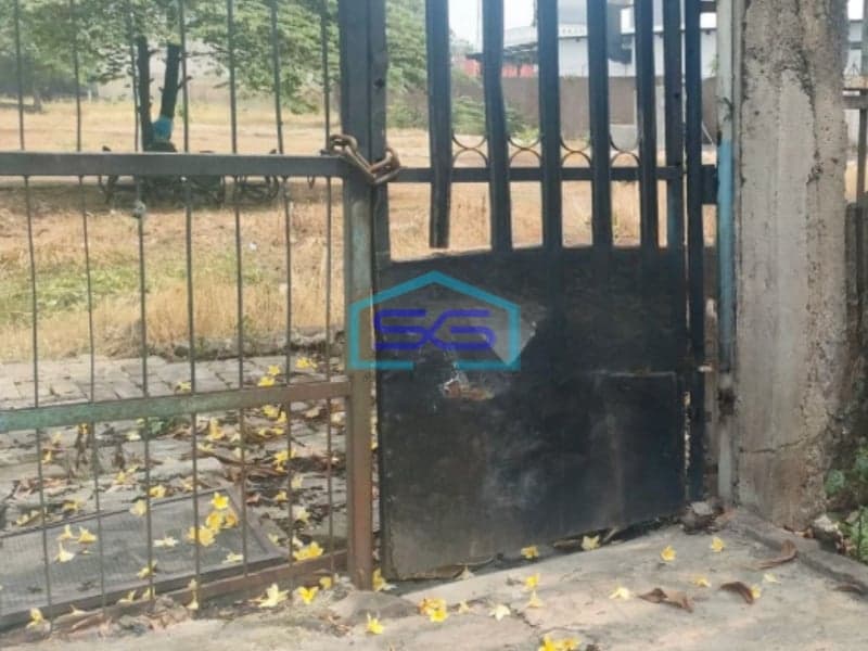 Dijual Tanah Lokasi pinggir Jalan Cipondoh Tangerang Luas 5300 m²