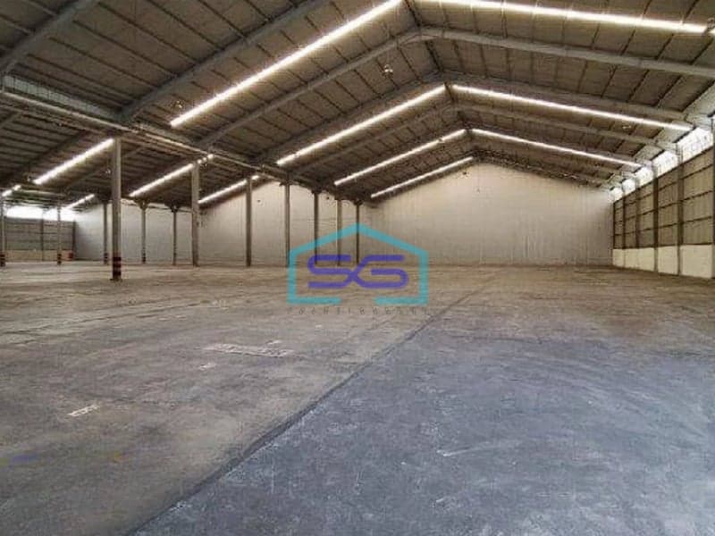 Disewakan Gudang Luas Bangunan 6432m2 Ada Dock Leveler di Kawasan Industri Delta Silicon 5 lippo Cikarang