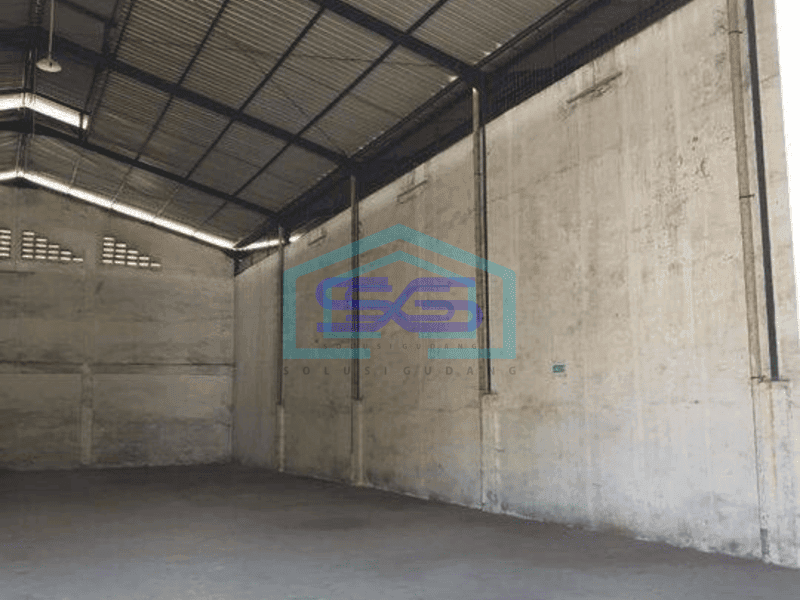 Gudang di sewakan dadap