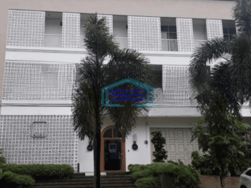 Dijual Ruko Luas Bangunan  720 m² di Pluit Jakarta Utara