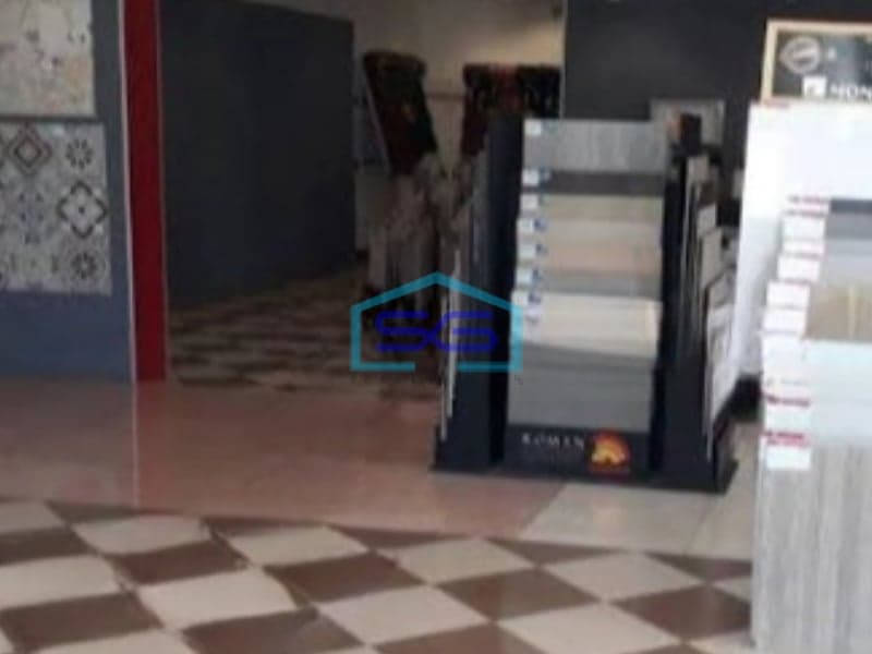 Dijual Ruang Usaha + Gudang di Jln MT Hariono Semarang Jawa Tengah LT 650m2