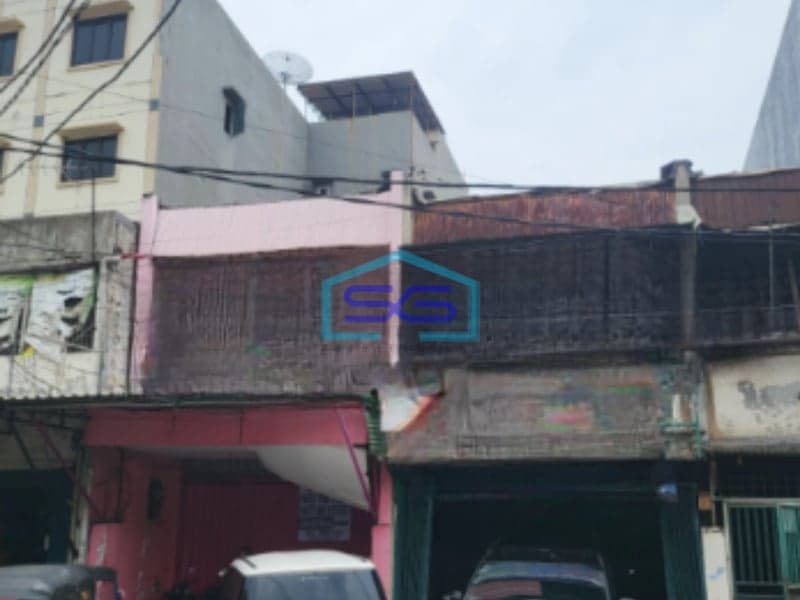 Disewakan Ruko Murah 2 Lantai Luas Bangunan  400 m² Lokasi Jembatan Besi Jakarta Barat