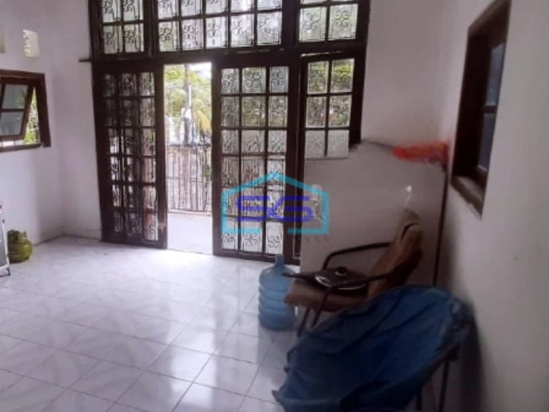 Dijual Ruang Usaha Strategis Dekat Perkantoran di Pejompongan Jakarta Pusat LT 379m2