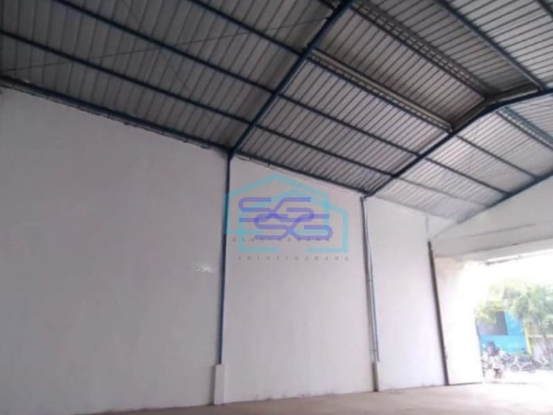 Disewakan Gudang Luas Bangunan 464 m² Lokasi Jurumudi Tangerang
