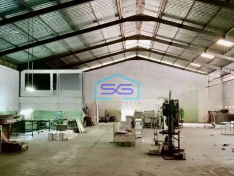 Dijual Gudang Akses Container 40 feet Luas Tanah 2645 m² di Tangerang