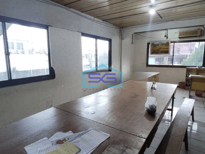 Disewakan Gudang Plus Kantor Akses Kontainer Dekat Jababeka di Cikarang Bekasi LT 2100m2