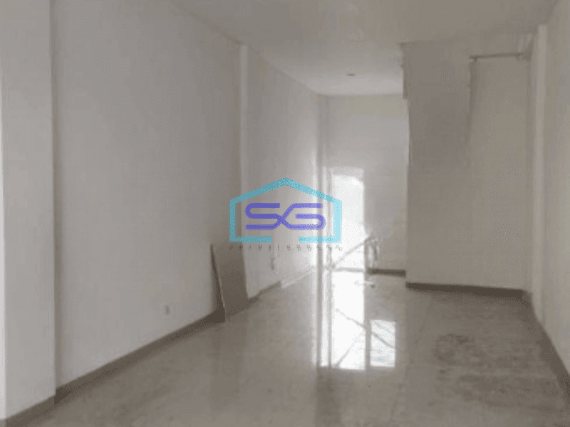 Dijual Ruko Baru 3 Lantai Luas Bangunan  168 m² di Surabaya Kota