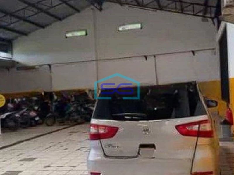 Disewakan Ruko besar 2 Lantai di Pinggir Jalan Raya Siliwangi, Bekasi LB 1500m2