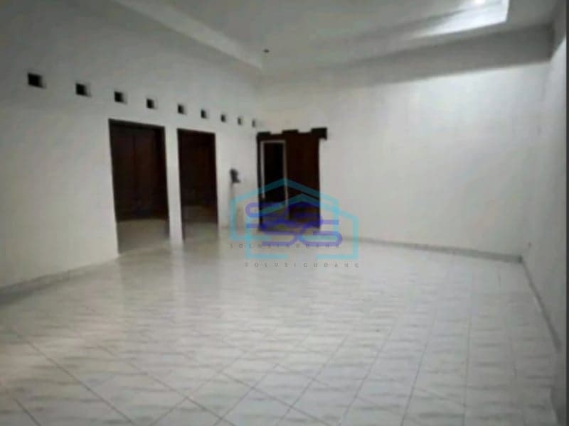 Disewakan Gudang Ada Kantor Akses Container Luas tanah  2000 m² Lokasi Sewon Bantul Yogyakarta