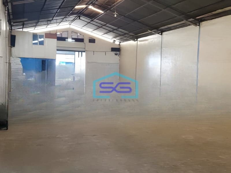 Disewakan Gudang Luas Bangunan 660 m² Lokasi Kapuk Kamal Jakarta Barat