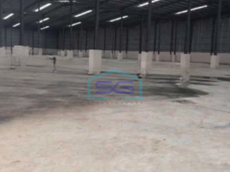 Disewakan Gudang Siap Pakai Lokasi di Sepatan Tangerang Luas Bangunan 12240 m²