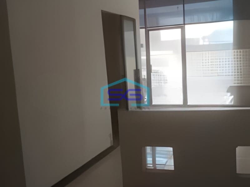 Disewakan Ruko Lokasi Tidak Banjir Luas Bangunan  180 m² di Bekasi