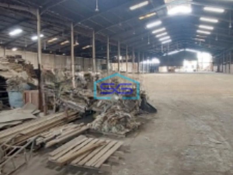 Disewakan Segera Gudang Akses Kontener 40 Feet Luas Bangunan 2500m2 di Cibubur Bogor