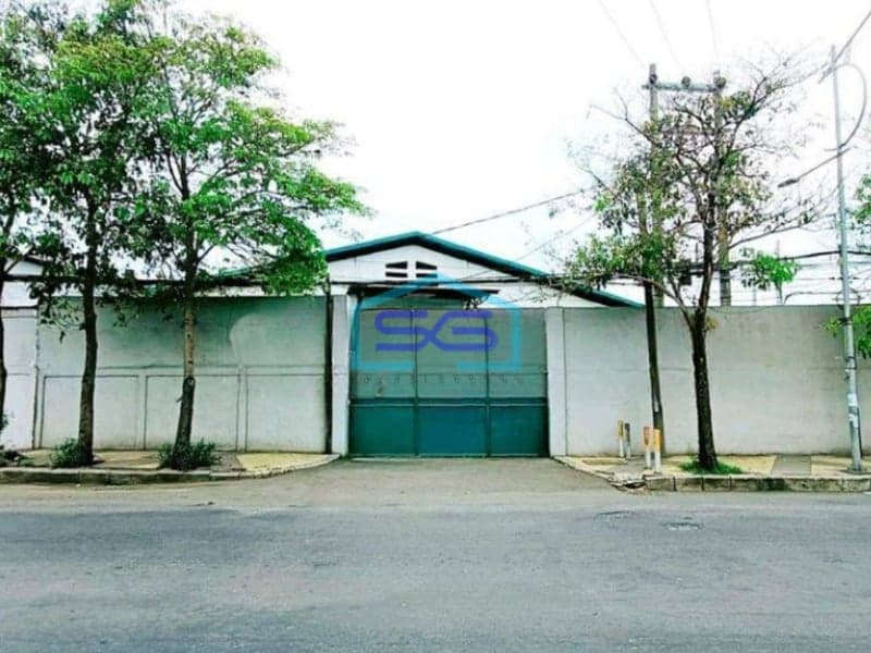 Dijual Gudang Bangunan Baru Raya Tanjungsari Surabaya Strategis Dekat Pusat Kota LT 1350m2