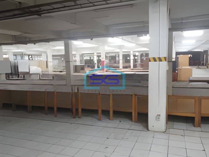 Dijual Pabrik Luas Bangunan 44377 m² Lokasi Bebas Banjir di Gunung Putri Bogor