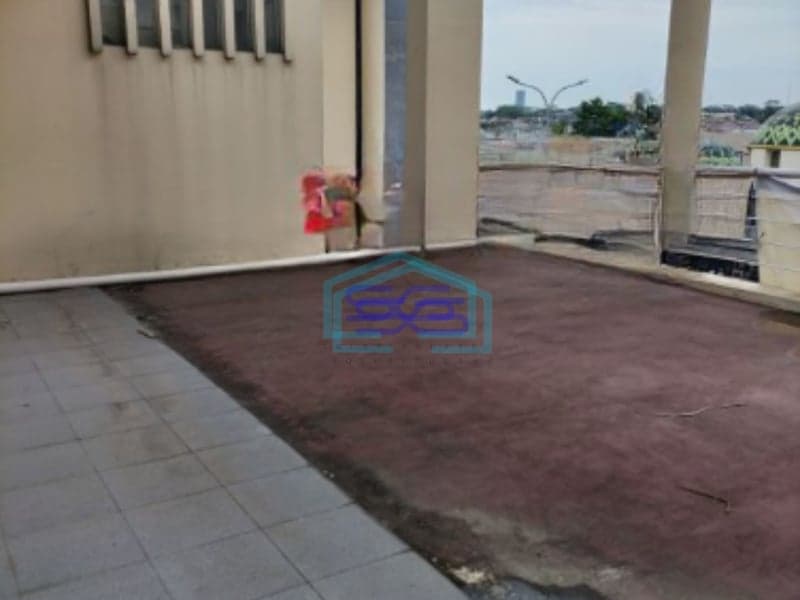 Disewakan Ruko Gandeng 4 lt Konekting tangga 1, Serpong Tangerang Selatan Luas Bangunan  1056 m²
