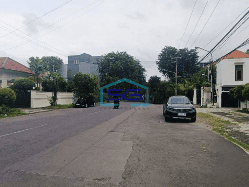 Disewakan Ruko Ex Resto Strategis di Jl Jawa Gubeng Surabaya LT 1150m2