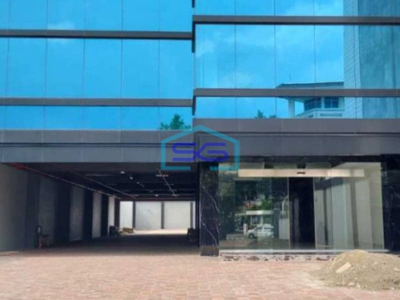 Dijual Gedung 6 Lantai Di Daerah Menteng Jakarta Pusat Siap Huni Sangat Strategis LT 1075m2