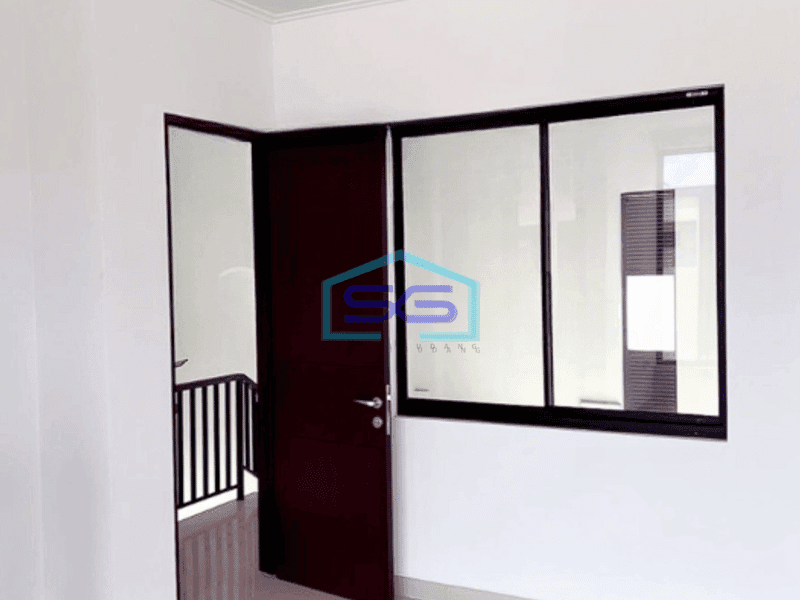 Disewakan Termurah Gudang Multiguna Bizpark Pik 2 Jakarta Utara LB 201m2 Ada Office