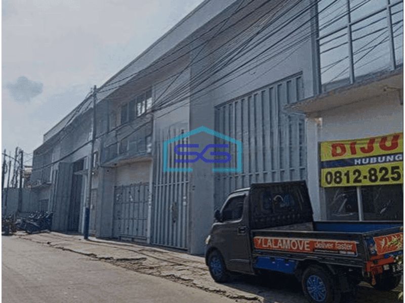 Dijual gudang + office siap pakai di Kalideres