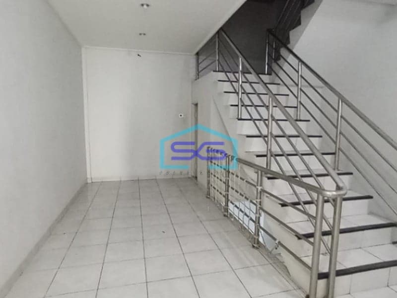 Dijual Ruko Strategis di Jalan Letda A. Rozak Palembang LB 214m2