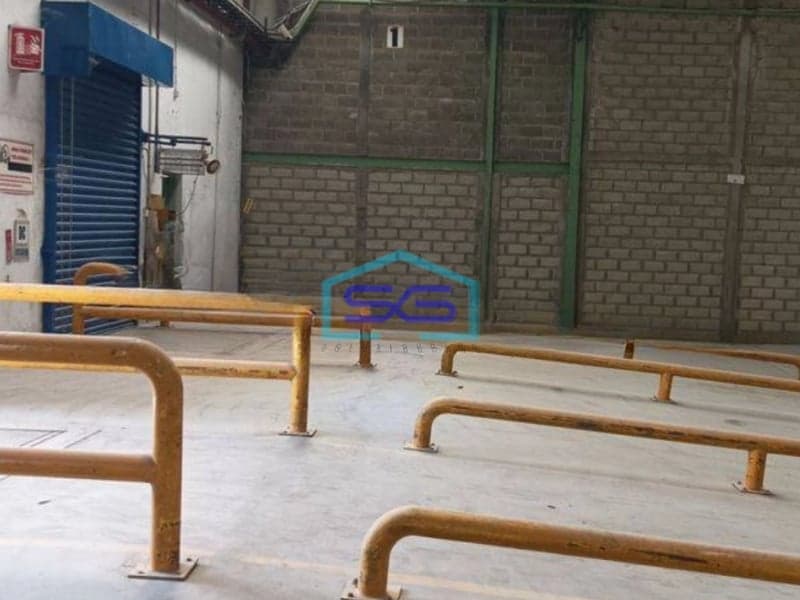 Disewakan Gudang Besar Strategis LB 7000m2 Loading dock Racking di CCIE Bogor