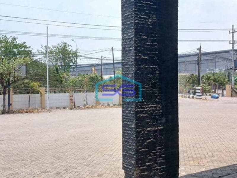 Disewakan Gudang di Jl. Raya Tambak Langon Surabaya LB 1684m2 Bagus HGB