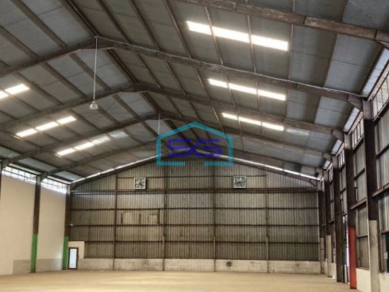 Disewakan Gudang Sudah Renovasi Shm, Luas 2148m2 di Kalideres Jakarta Barat