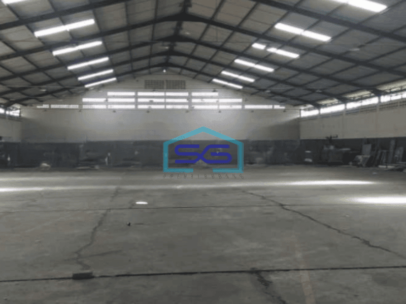 Disewakan Gudang Luas Bangunan 6000 m² Lokasi Pinggir Jalan Utama Kebakkramat Karanganyar