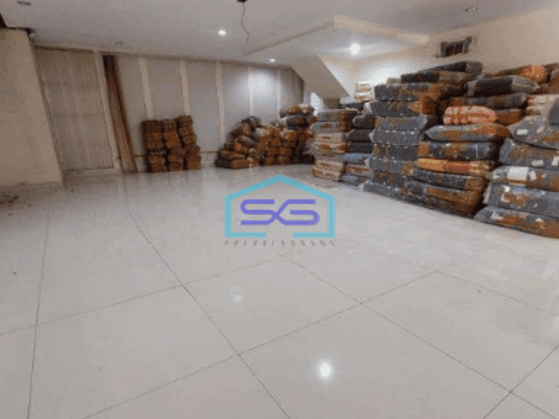 Disewakan Ruko Lokasi Bebas Banjir Luas Tanah  330 m² di Harapan Indah Bekasi