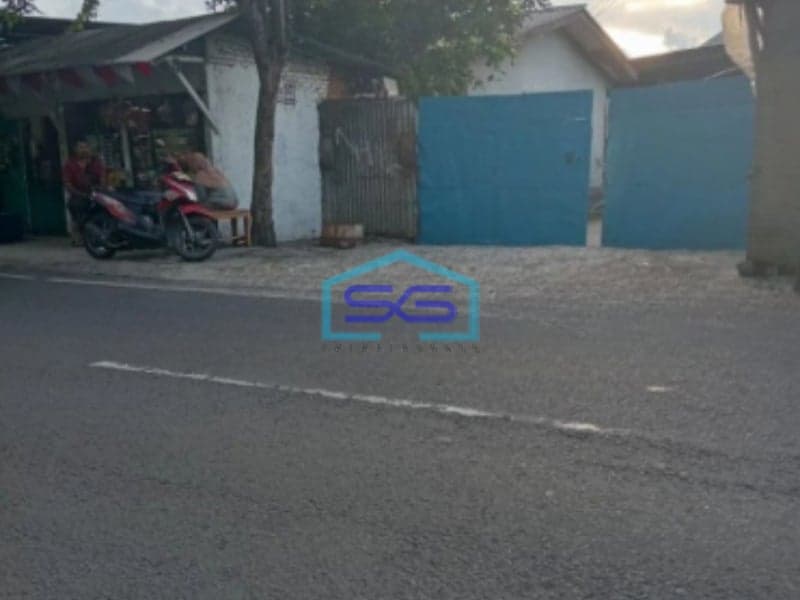 Dijual Tanah Ada Bangunan Ex Bengkel di Kapuk Kamal Jakarta Barat, SHM LT600 m²