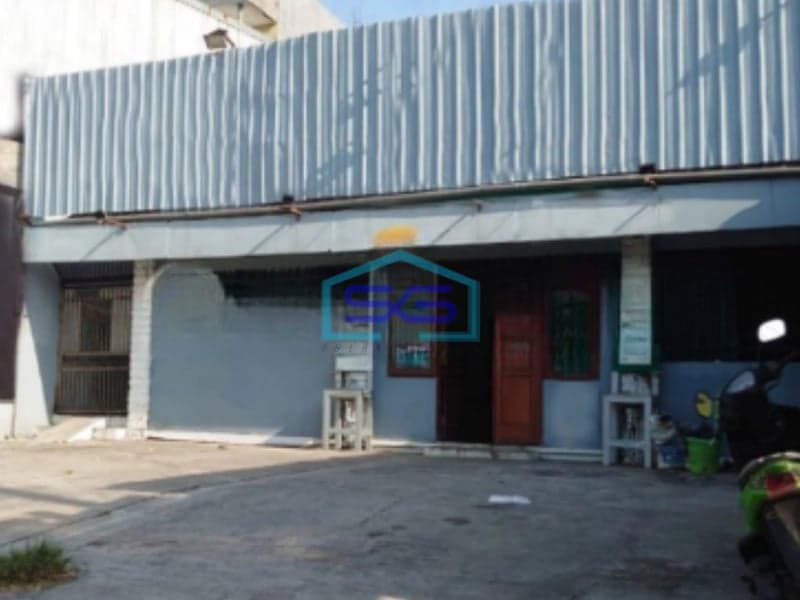 Disewakan ruang usaha di tentara pelajar Semarang Selatan Luas Bangunan  300 m²