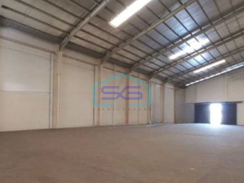 Warehouse for Sale 4300 sqm Land Area Strategic Location in Bekasi West Java