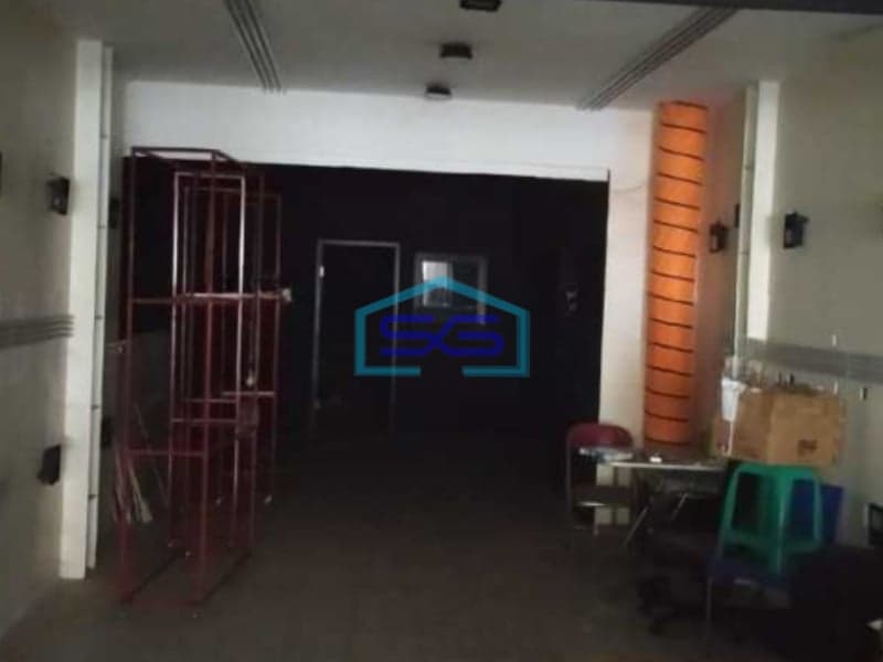 Dijual Ruko Strategis Luas Bangunan 448m2 di Jakarta Barat