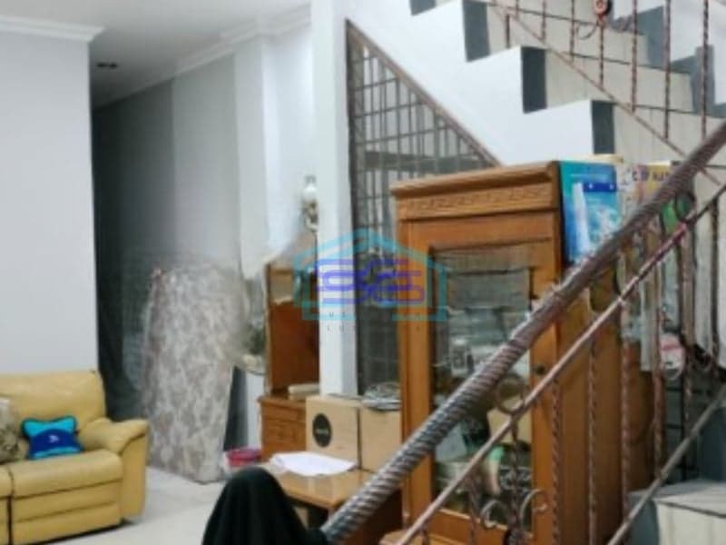 Dijual Ruko Lokasi Strategis di Jakarta Barat Luas Bangunan 198 m²