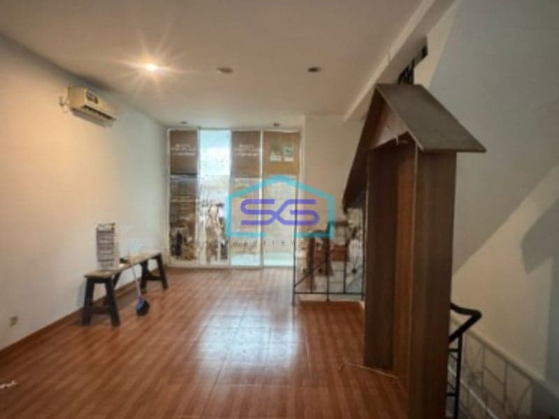 Dijual Ruko 2 Lantai Luas Bangunan  185 m² Lokasi Bebas Banjir di Harapan Indah Bekasi