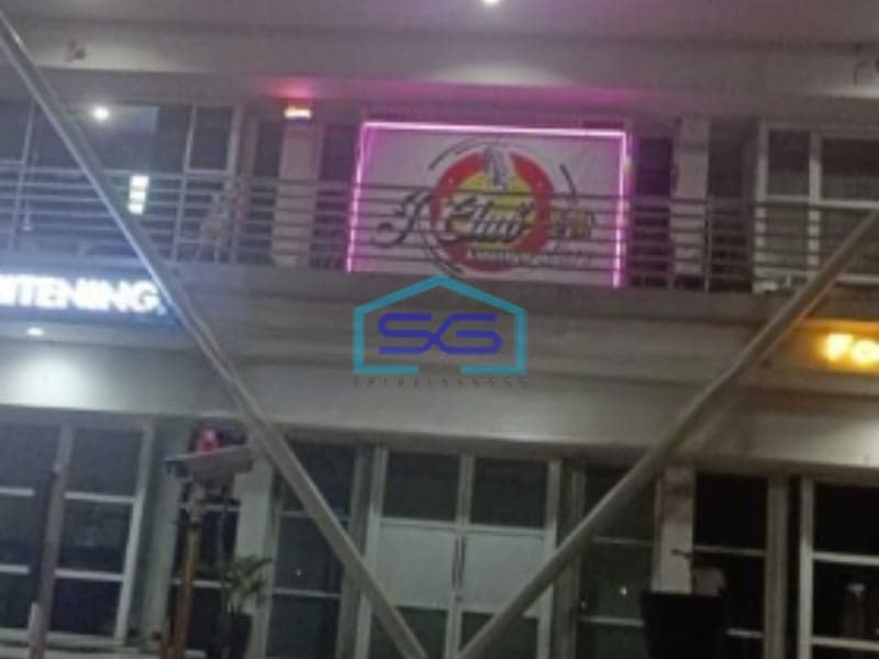 Dijual Ruko Gandeng Plaza Time Square Paramount Serpong Tangerang Luas Bangunan 270 m²