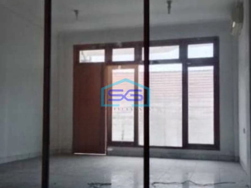 Disewakan Ruko Siap Huni Luas Bangunan 202 m² Lokasi Tambora Jakarta Barat