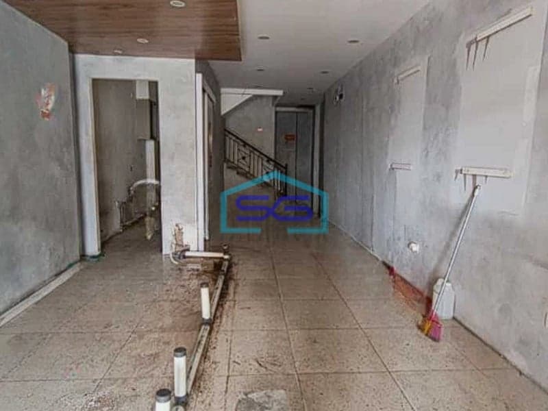 Disewakan Ruko 3 Lantai di Jalan Utama Galaxy, Bekasi LB 270m2