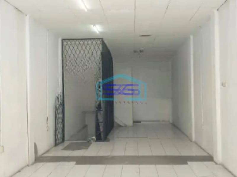 Disewakan Ruko Lokasi Strategis Akses Container di Tubagus Angke Jakarta Barat