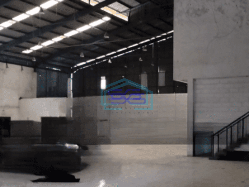 Disewakan Gudang di Narogong Bekasi 2.000 M2 Berikut Tanah 5 Ha