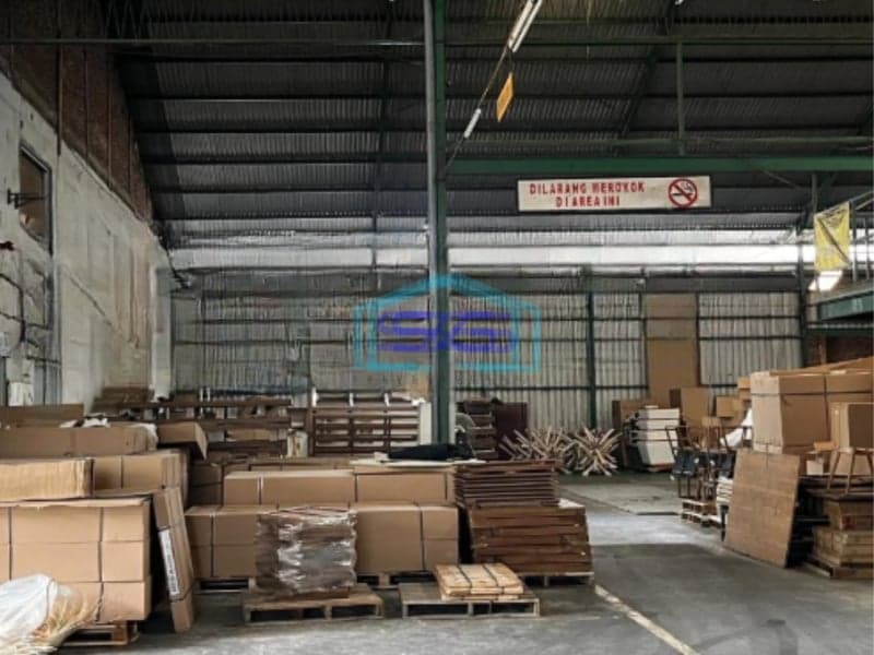 Dijual Pabrik Siap Pakai Luas Bangunan 8000 m² Lokasi Tambakaji Semarang